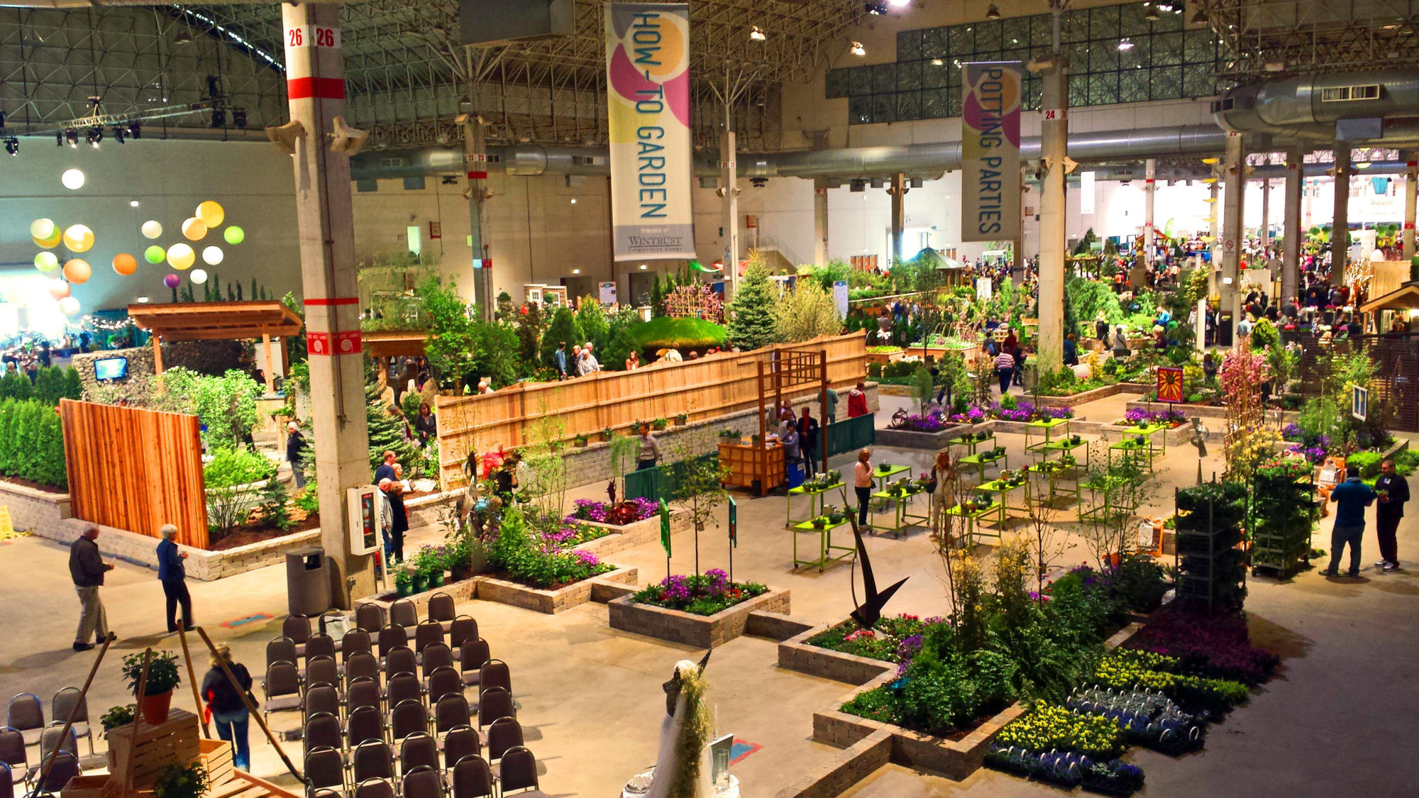 chicago-flower-and-garden-show-view-of-show | corporate suites network